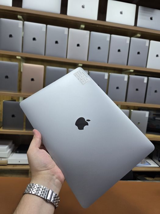 MacBook Pro m1 ideal