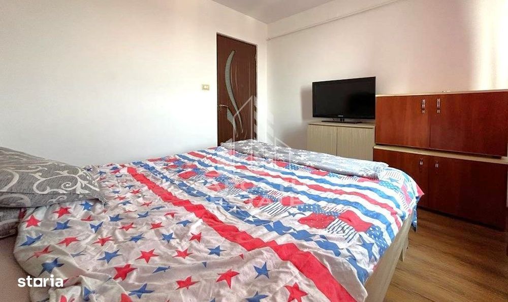 Apartament cu 3 camere 100mp Semidecomandat in zona Ultracentrala