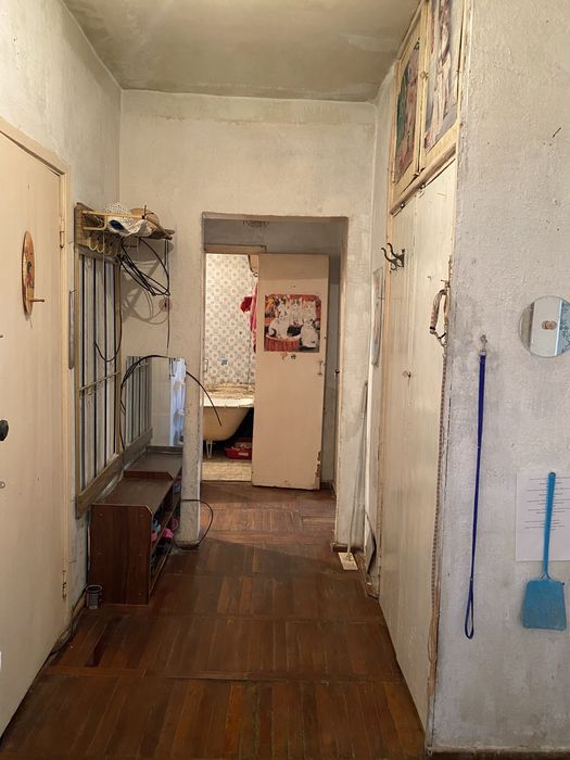 2/9/9 Мустакиллик кучаси, Дархан