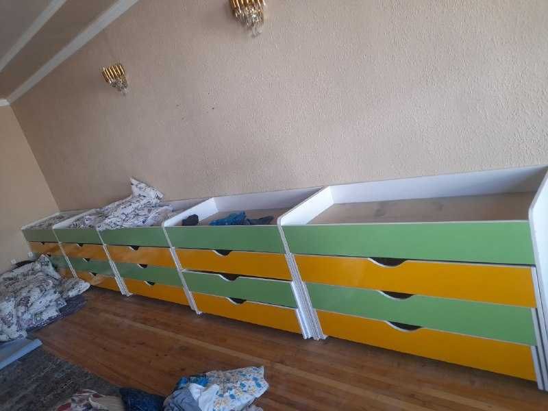 Кроват 4 этажный. Болалар богчаси учун 4 этажли Кроват