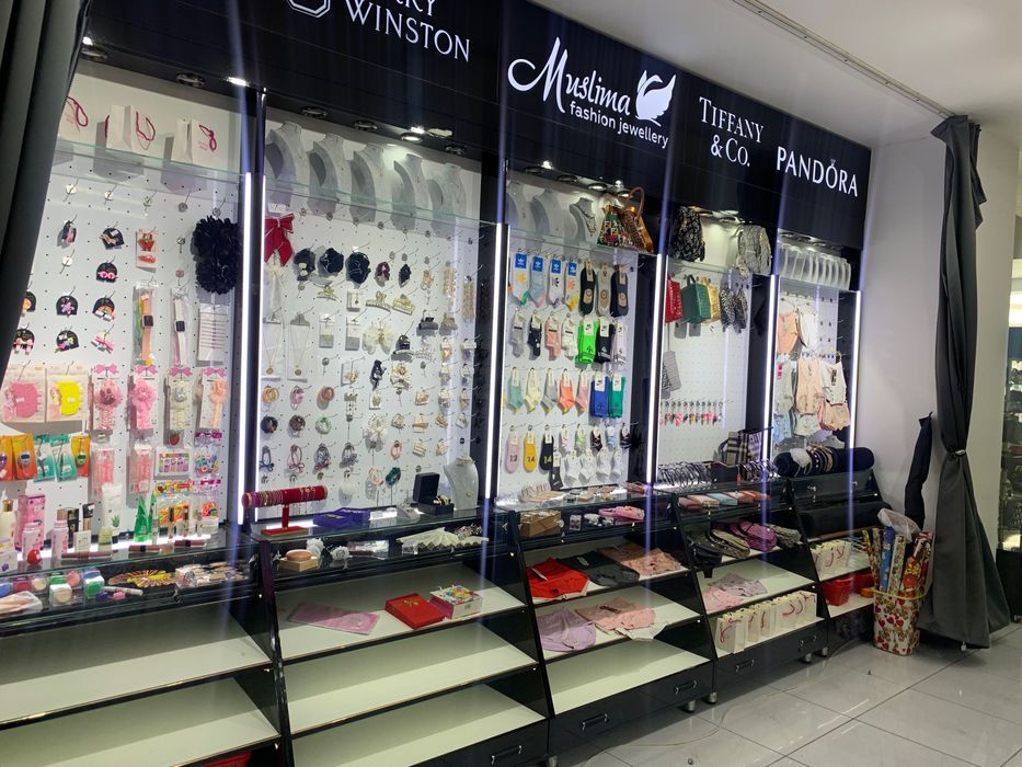 Витрина для бужитерия