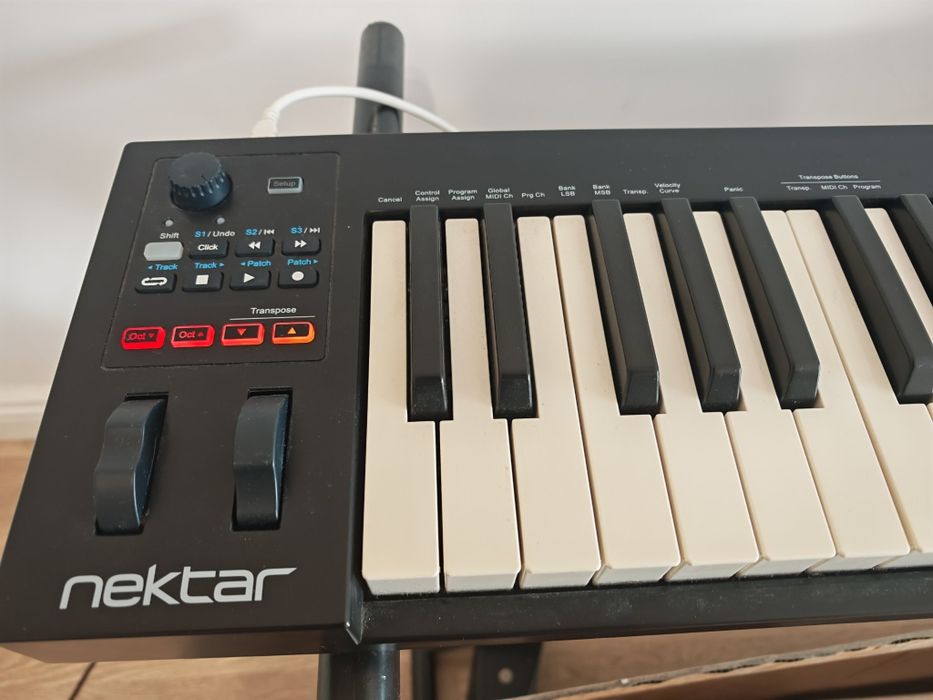 Nektar Impact GX 61
Nektar Impact GX 61