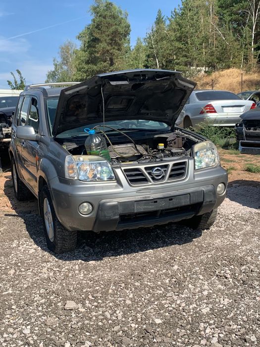 Nissan X-trail 2.2 dci 2004г 6 скорости