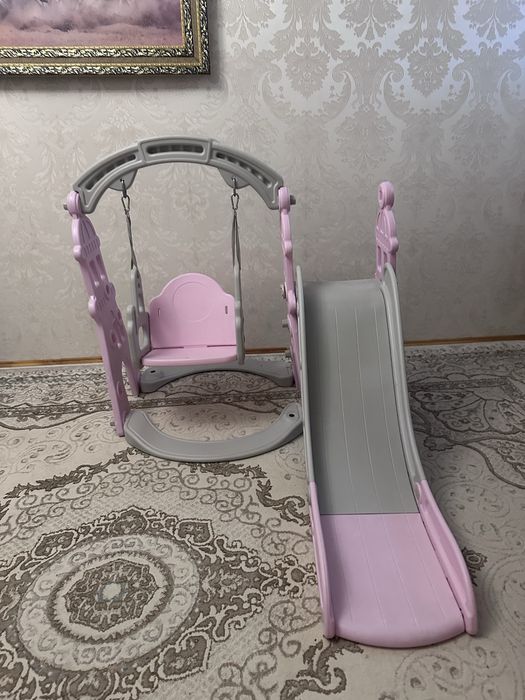 Детская качеля-горка