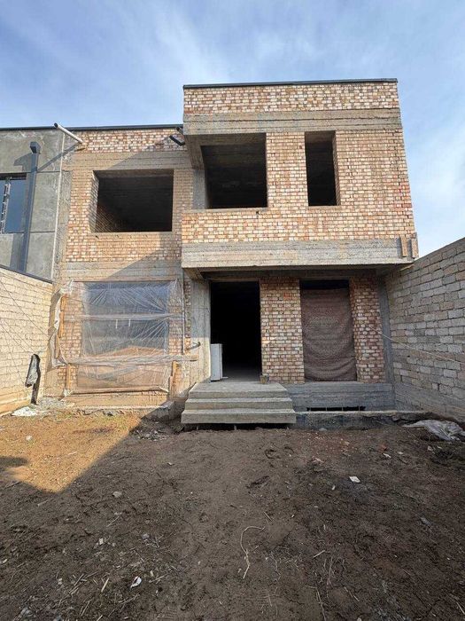 Мехнат, 1-кварталда Hi-Tech каробка сотилади