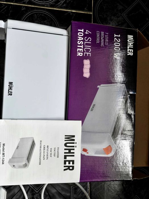 Голям тостер за препечени филийки