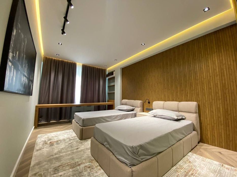 Цум Ойбек 4 комнт б Сдаётся в аренду Шикарная квартира в новостройке