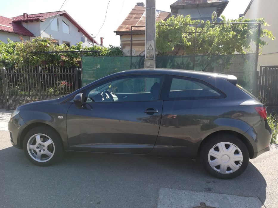 Seat ibiza 1.4 an fabricație 2009 în stare berfectă se oferă și la schimb pe un golf 5
