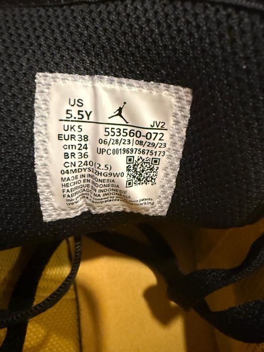 Adidasi Jordan 1 Low