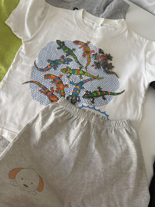 Вещи отдам бесплатно