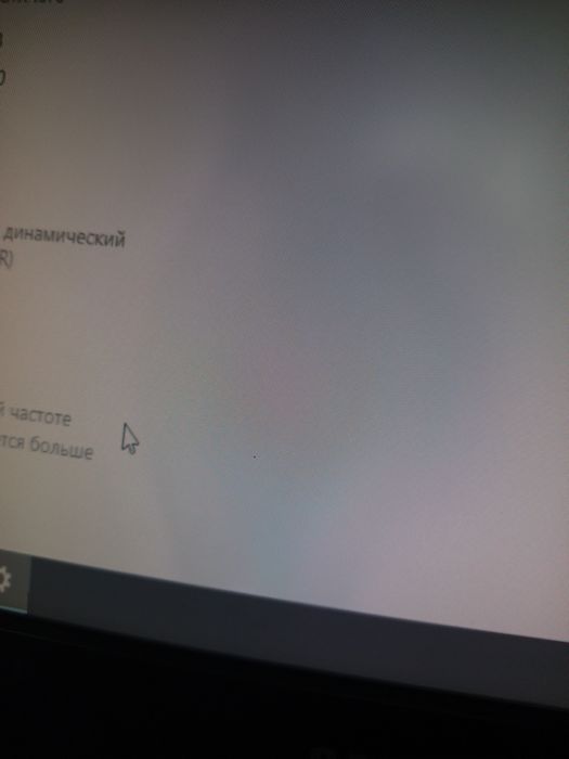 Мониторы SyncMaster B1930 и SyncMaster,,ПК,клавиатура.