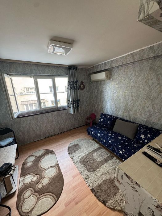 Garsoniera de inchiriat