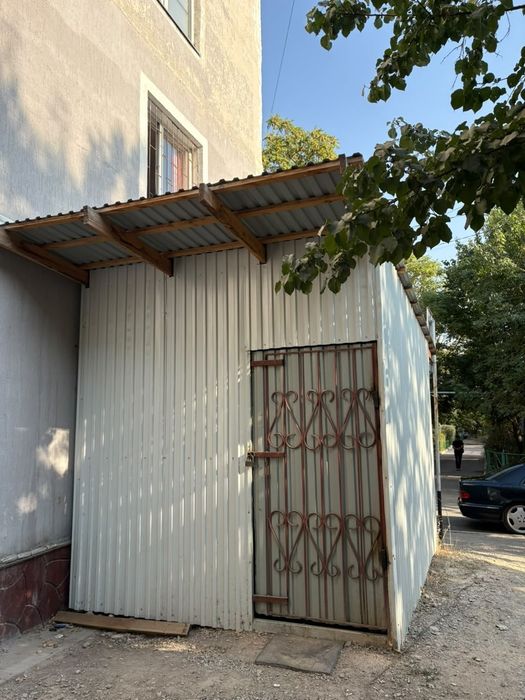 Продам гараж для мотоцикла или склада