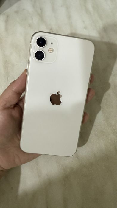 Продам Айфон 11 128 гб
