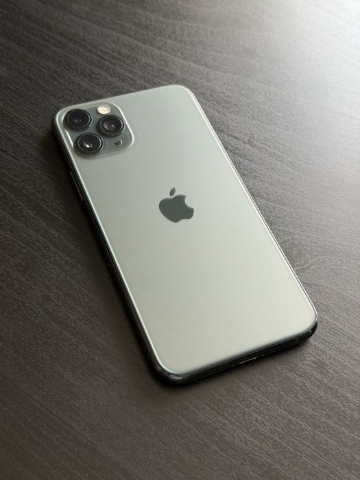 Срочно продам Iphone 11 pro