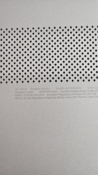 Лаптоп hp , в много добро състояние  , много малко ползван