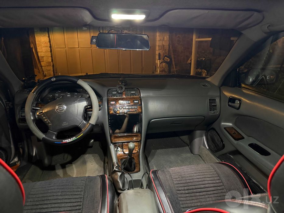 Nissan Maxima A32