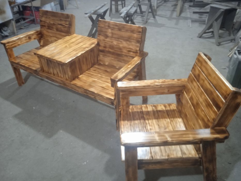 В продаже уголок отдыха
