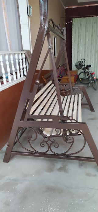 Кровать качалка.Уч кишилик(эни 2метр)