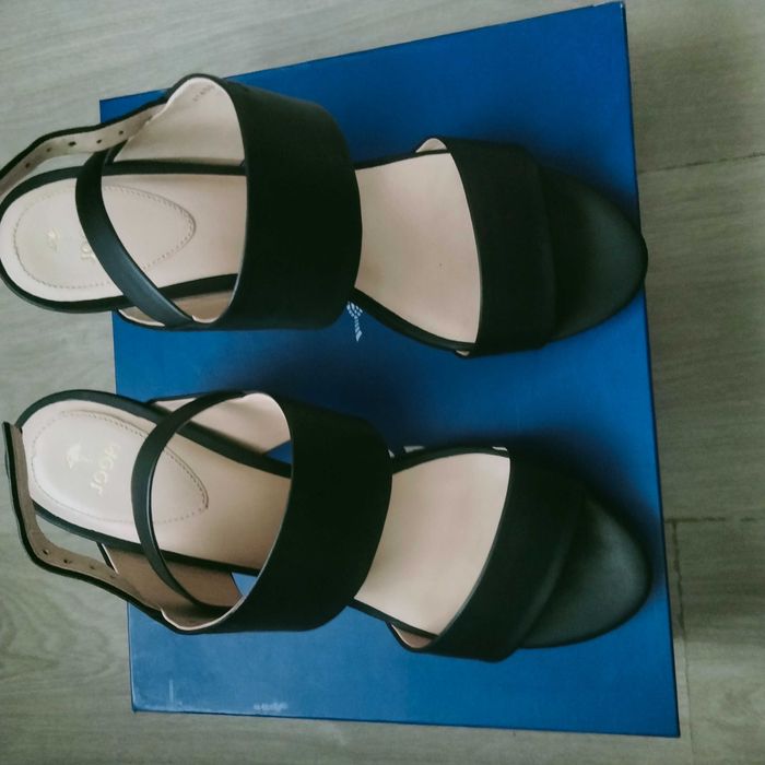 Дамски обувки Joop! - естествена кожа.