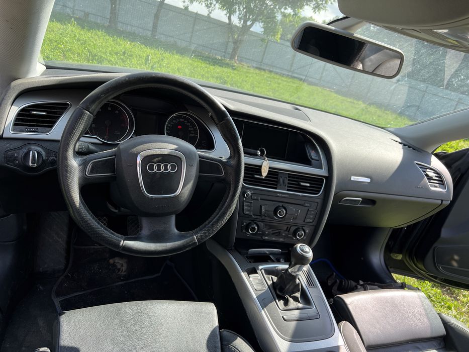 Dezmembrez Audi A5 motor 1.8 Tfsi CABD Xenon plansa de bord cutie