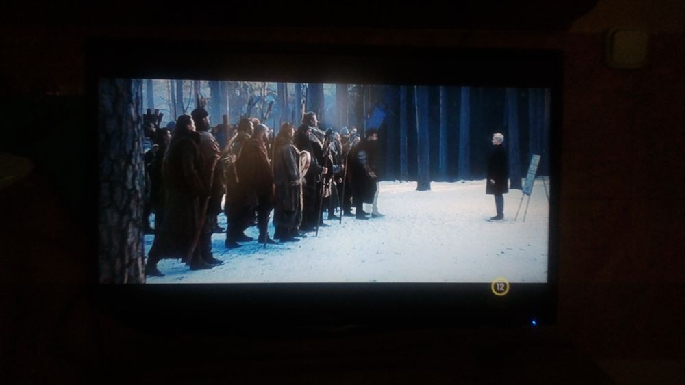 Vând Tv LED 81 diagonala stare perfecta de funcționare Cu predare în O