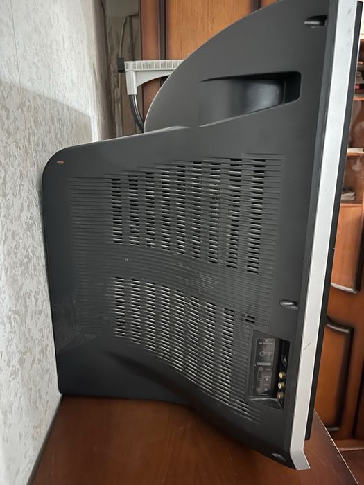 Телевизор Самсунг ЭЛТ