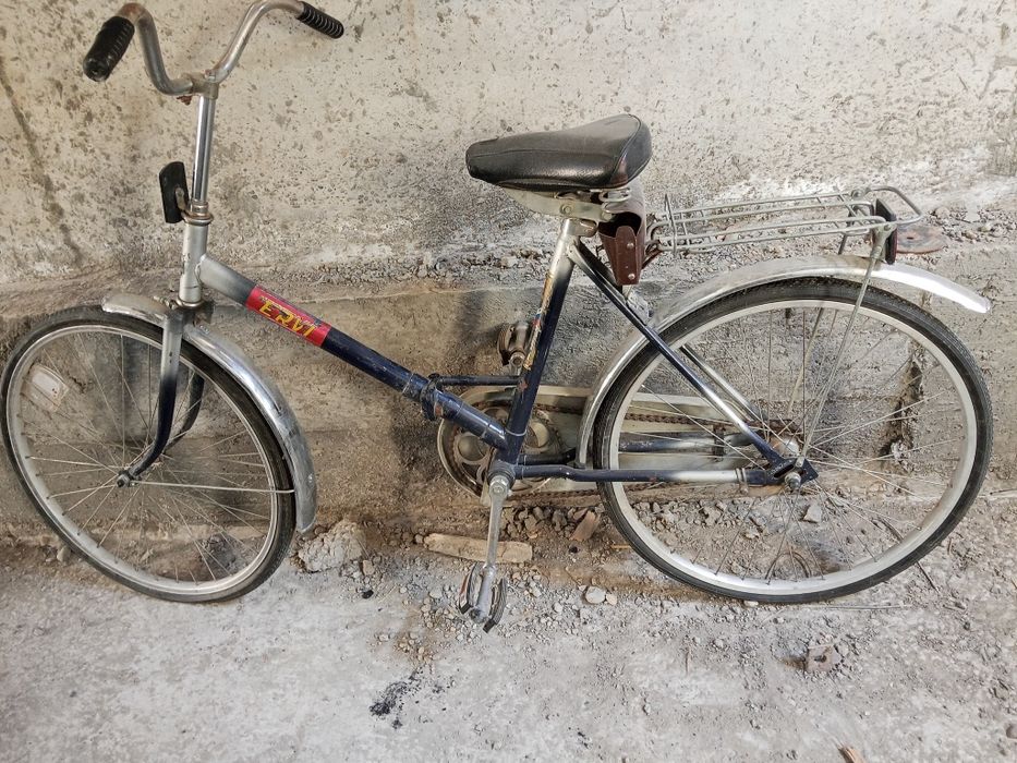 Велосипед хорошее состояние.