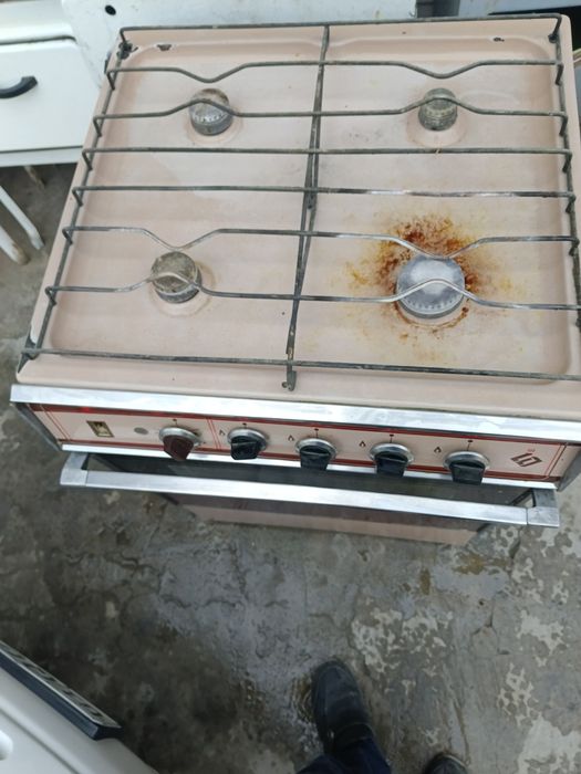 Газ плита холати зур ишлашга гап йук