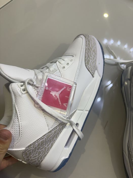 Adidasi Jordan 3 albi pure money marimea 42