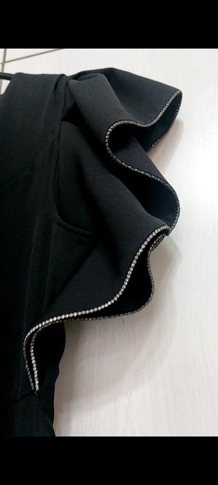 Платье. Вечернее. Черное.