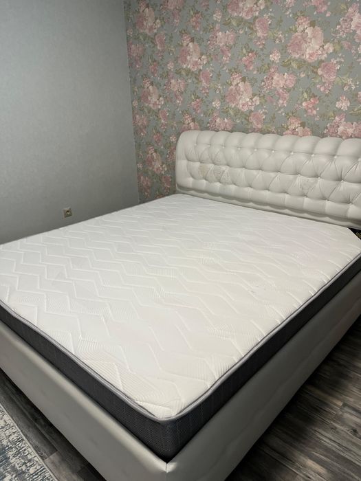 Продам двухспальный кровать