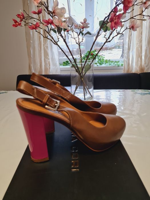 Sandale din piele, Anna Cori