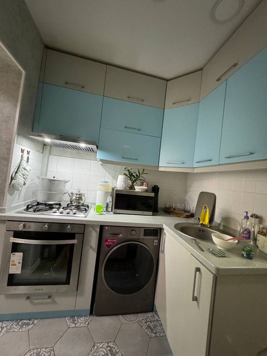 1в2/1/4 Буюк Ипак ийули,36.6 аптека ориентир,кирпич,чистая,с мебелью