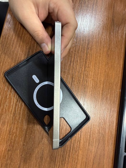 Samsung Galaxy S25 Ultra, Titanium Black, 12/256 GB обмена на Iphone
