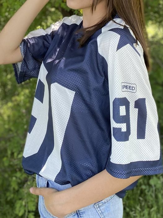 Спортивная футболка в стиле jersey
