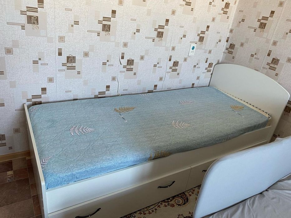 Продам детскую кровать