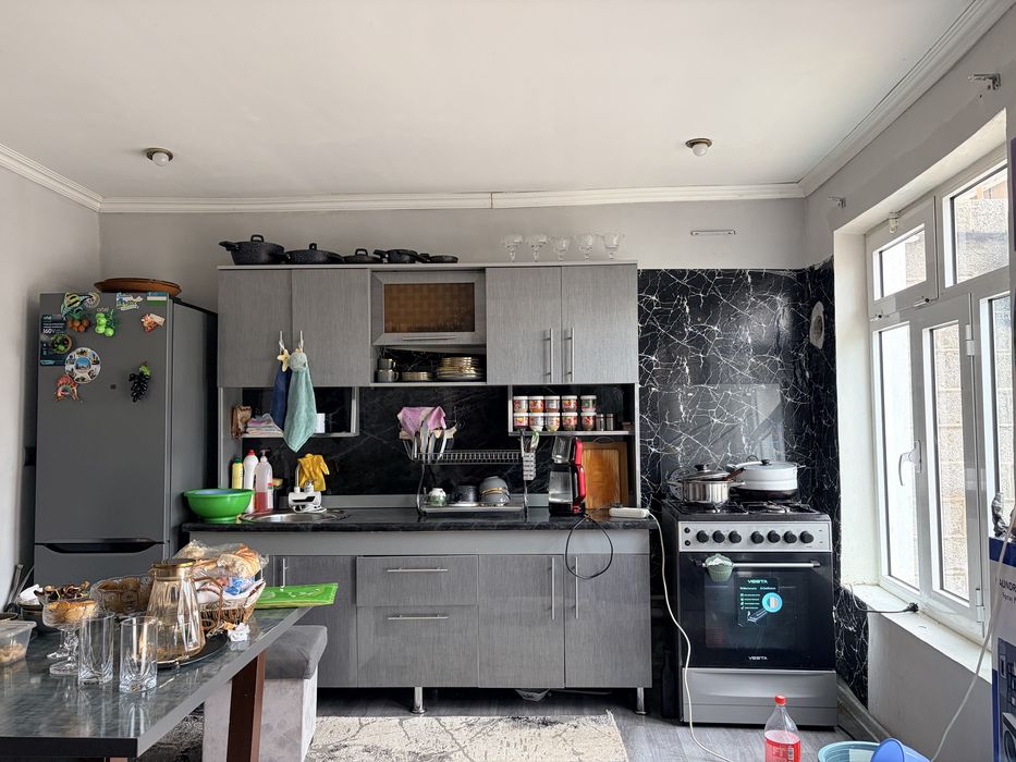 Sirdaryo shahar Pahtakor MFY 2 sotxli uy sotiladi