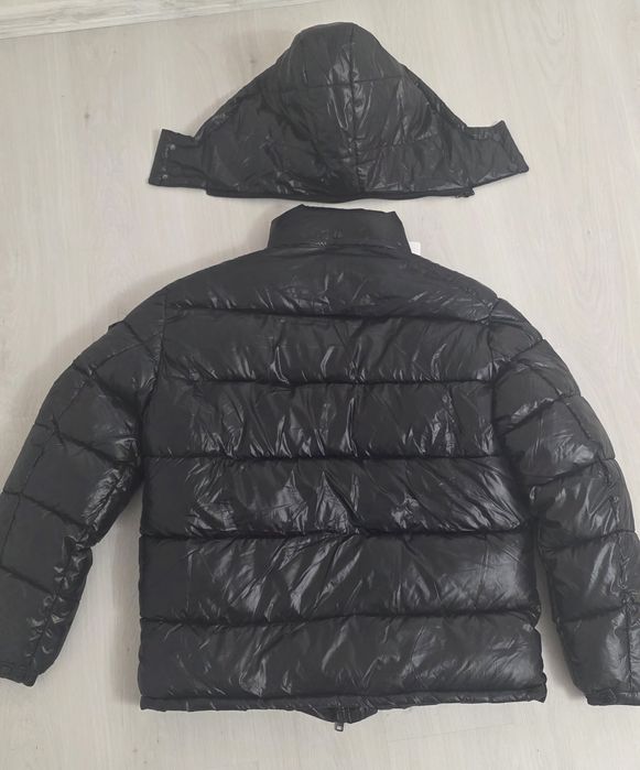 Moncler Maya NFC яке