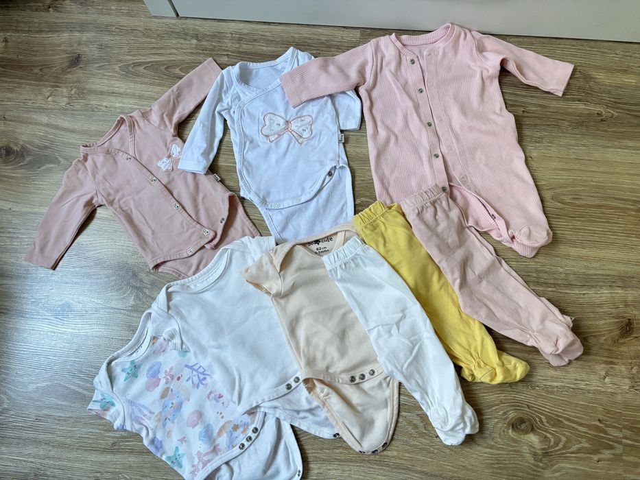 Лот бебешки дрешки за момиче 56см