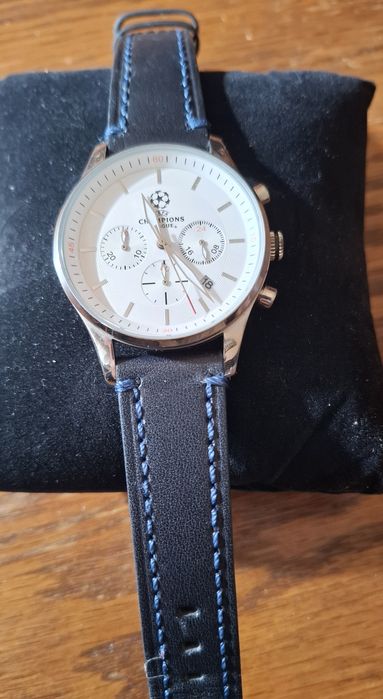 Нов часовник Champions Ligue ( Jacues Lemans )