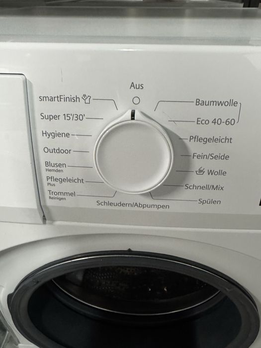 Mașină de spălat rufe 9kg Siemens iQ300 WM14N12A