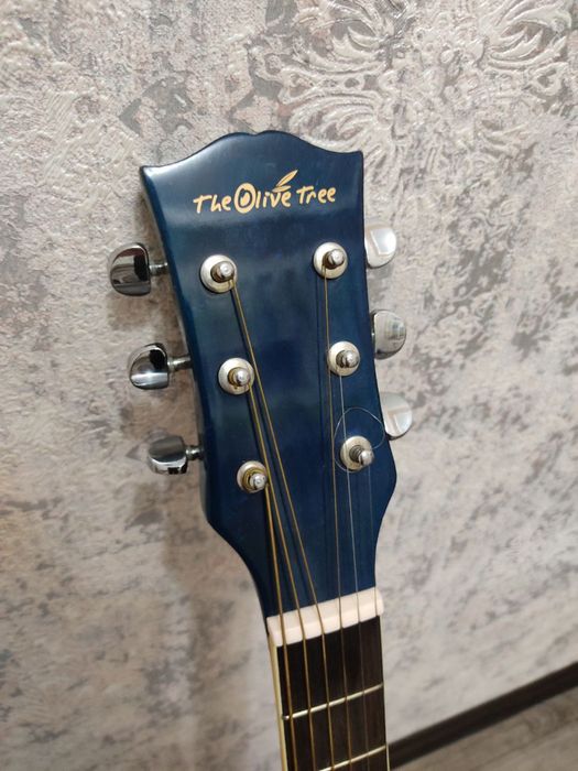 Гитара Gitara Guitar