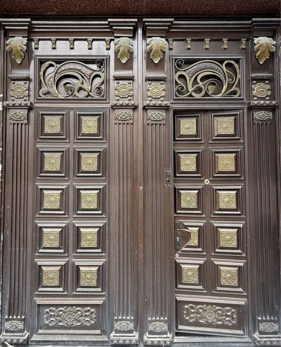 Ворота, двери (железные)