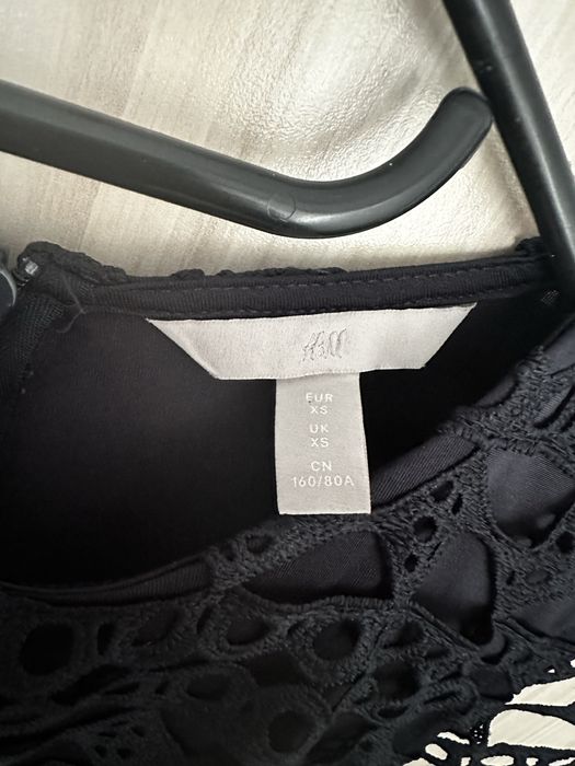 Елегантна рокля дантела H&M