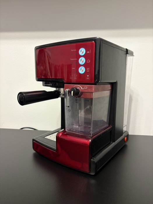 Aparat Cafea - Espressor semi-automat Prima Latte Rosu Breville
