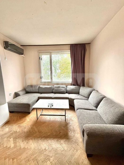 Дава се под наем Тристаен апартамент в Варна, Гръцка махала - 77 кв.м за 1097.01 € - Снимка #3