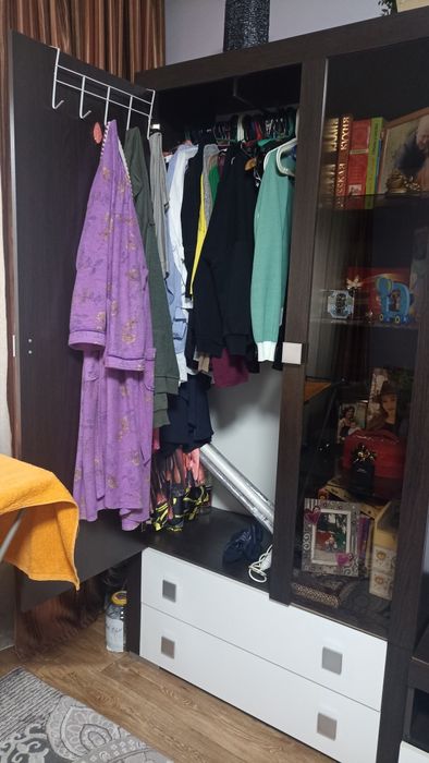 Срочно продам стенку