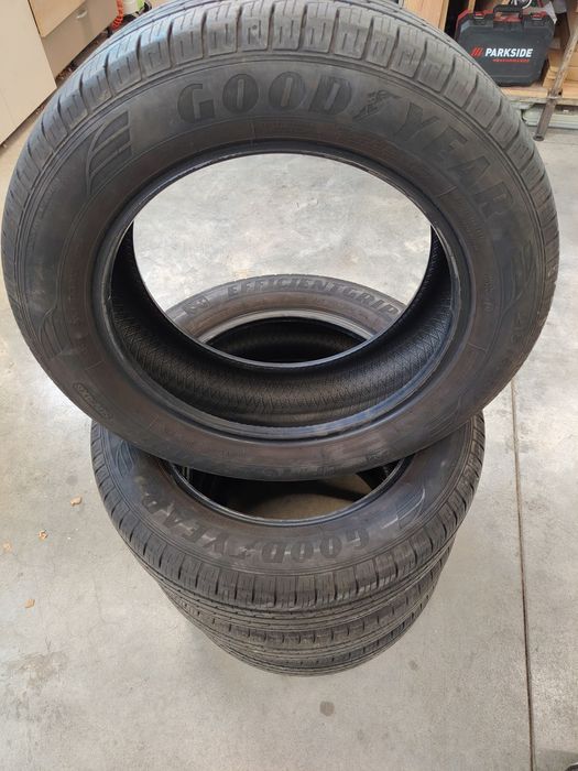 Летни гуми GOODYEAR 215/60/17  4бр.