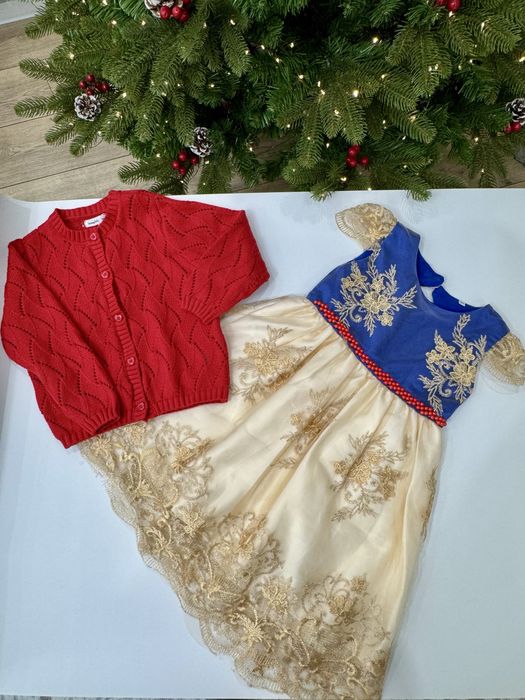 платье нарядное на 2-3года